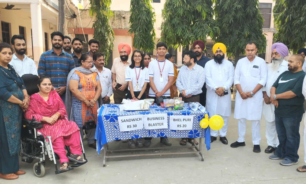 ਸਿੱਖਿਆ ਤੇ ਸਿਹਤ ਦੀ ਕ੍ਰਾਂਤੀ ਨਾਲ ਪੰਜਾਬ ਦਾ ਭਵਿੱਖ ਬਣੇਗਾ ਸੁਰੱਖਿਅਤ - ਡਾ. ਰਵਜੋਤ ਸਿੰਘ